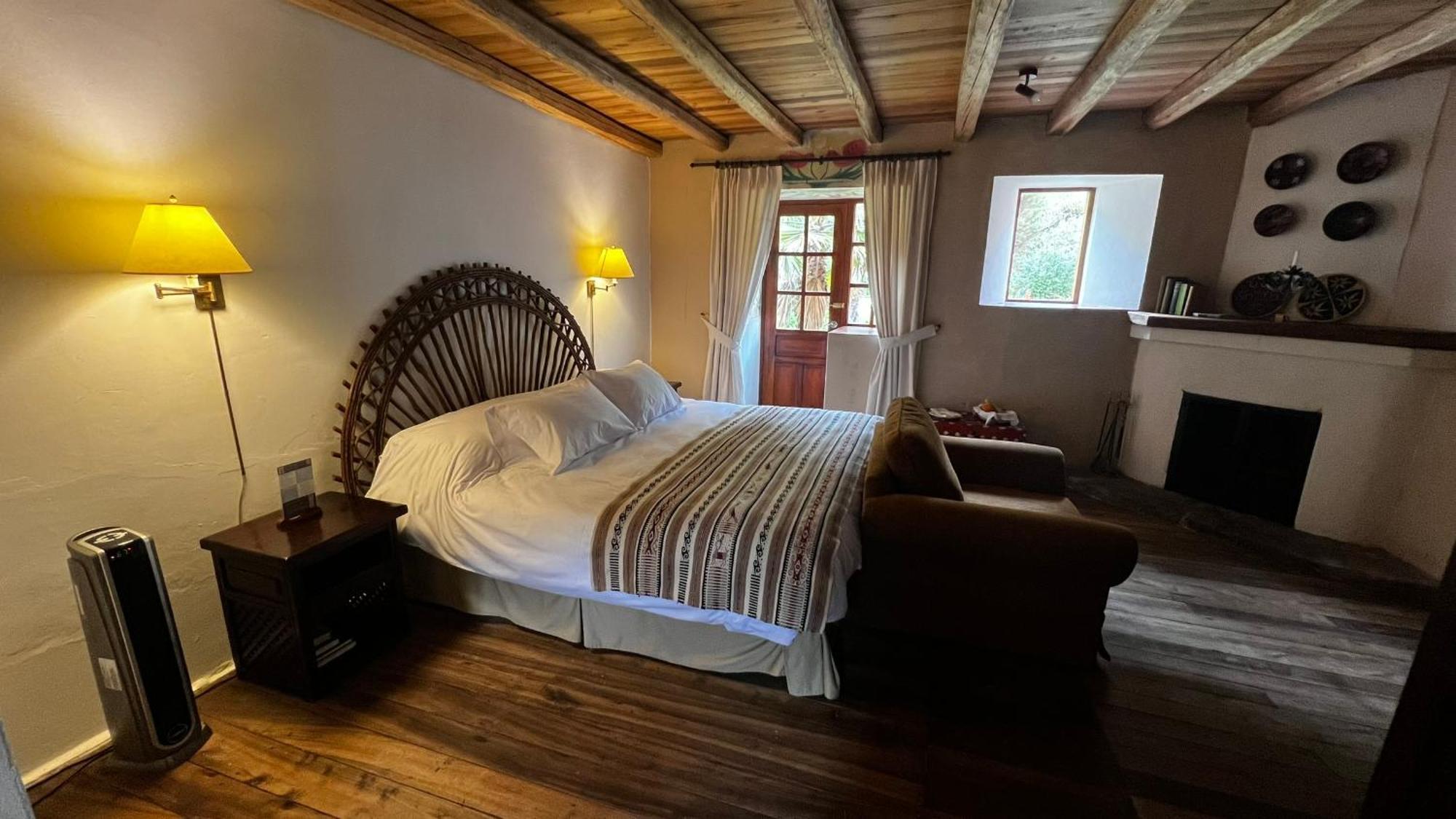Hacienda Cusin Hotel Отавало Екстериор снимка