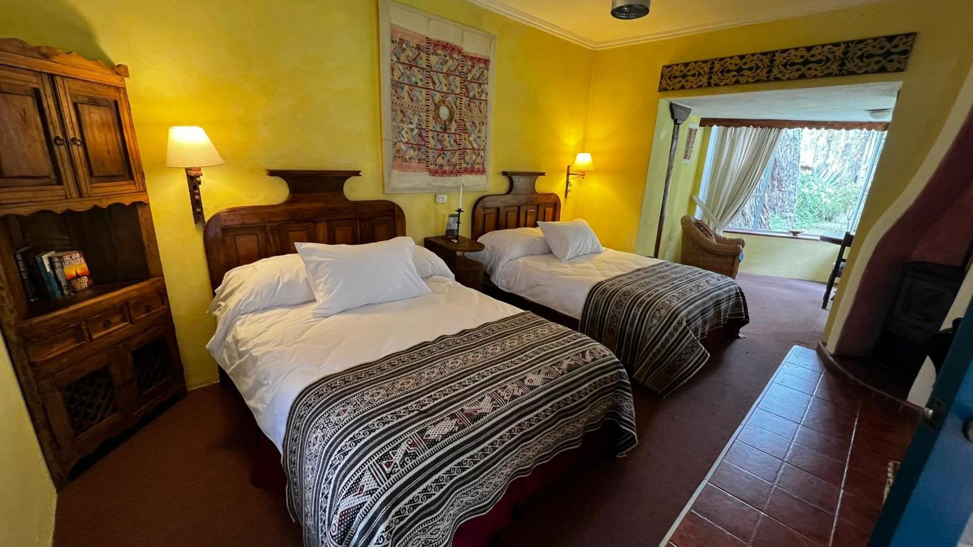 Hacienda Cusin Hotel Отавало Екстериор снимка