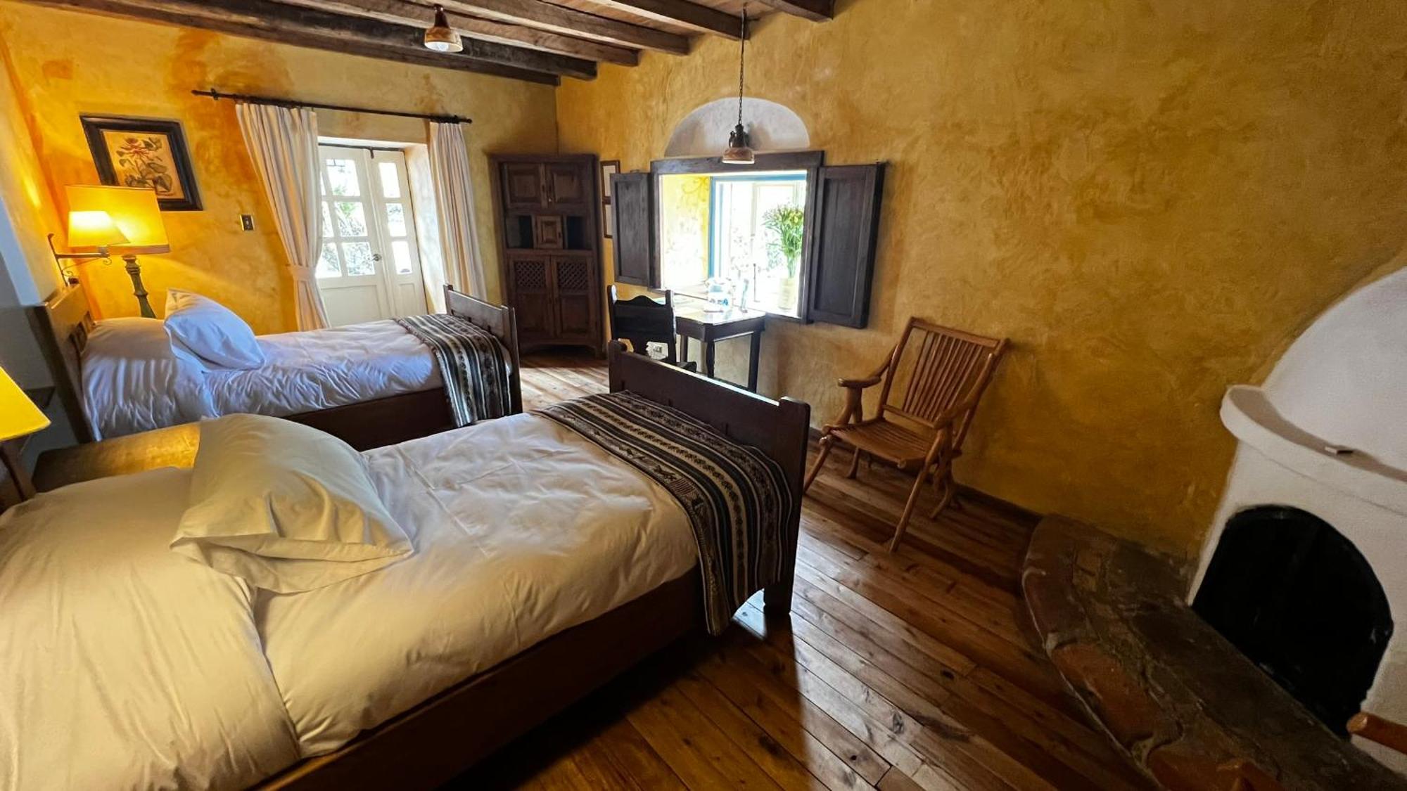 Hacienda Cusin Hotel Отавало Екстериор снимка