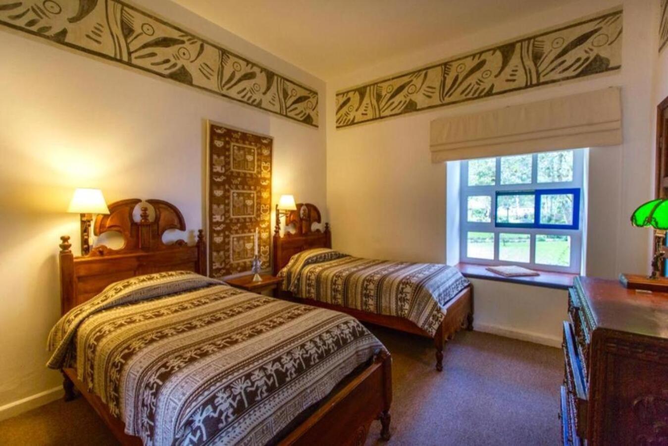 Hacienda Cusin Hotel Отавало Екстериор снимка